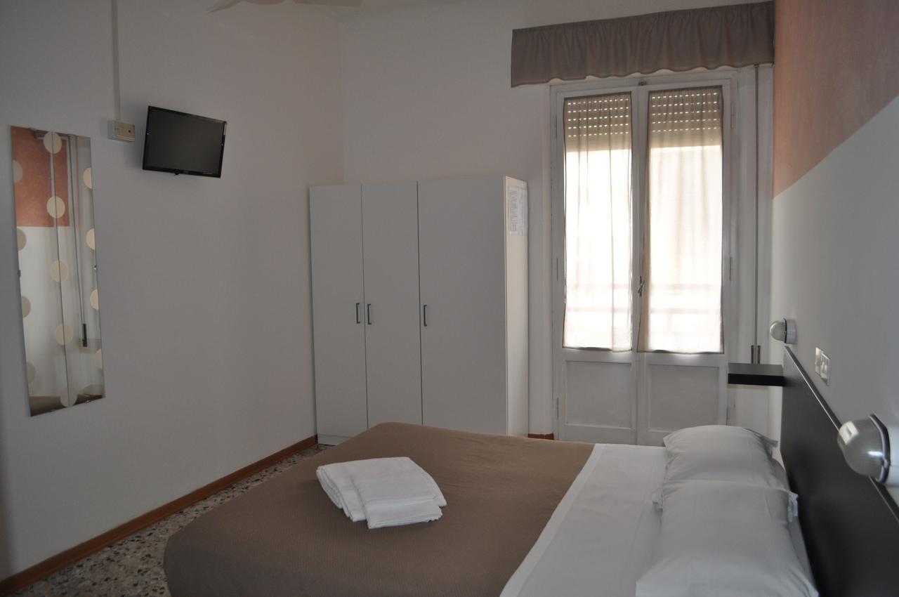 Hotel Urano Cattolica Eksteriør bilde