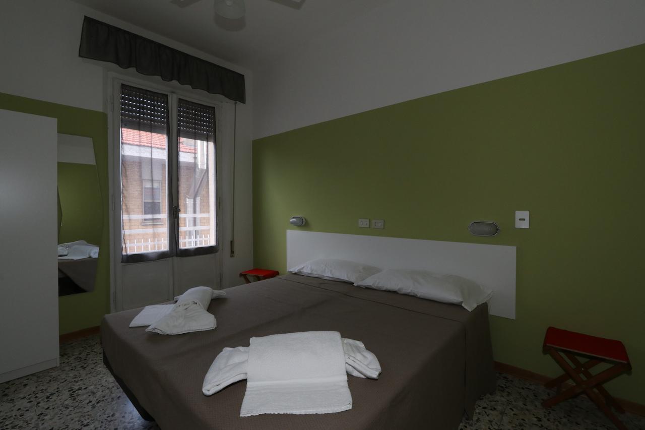 Hotel Urano Cattolica Eksteriør bilde