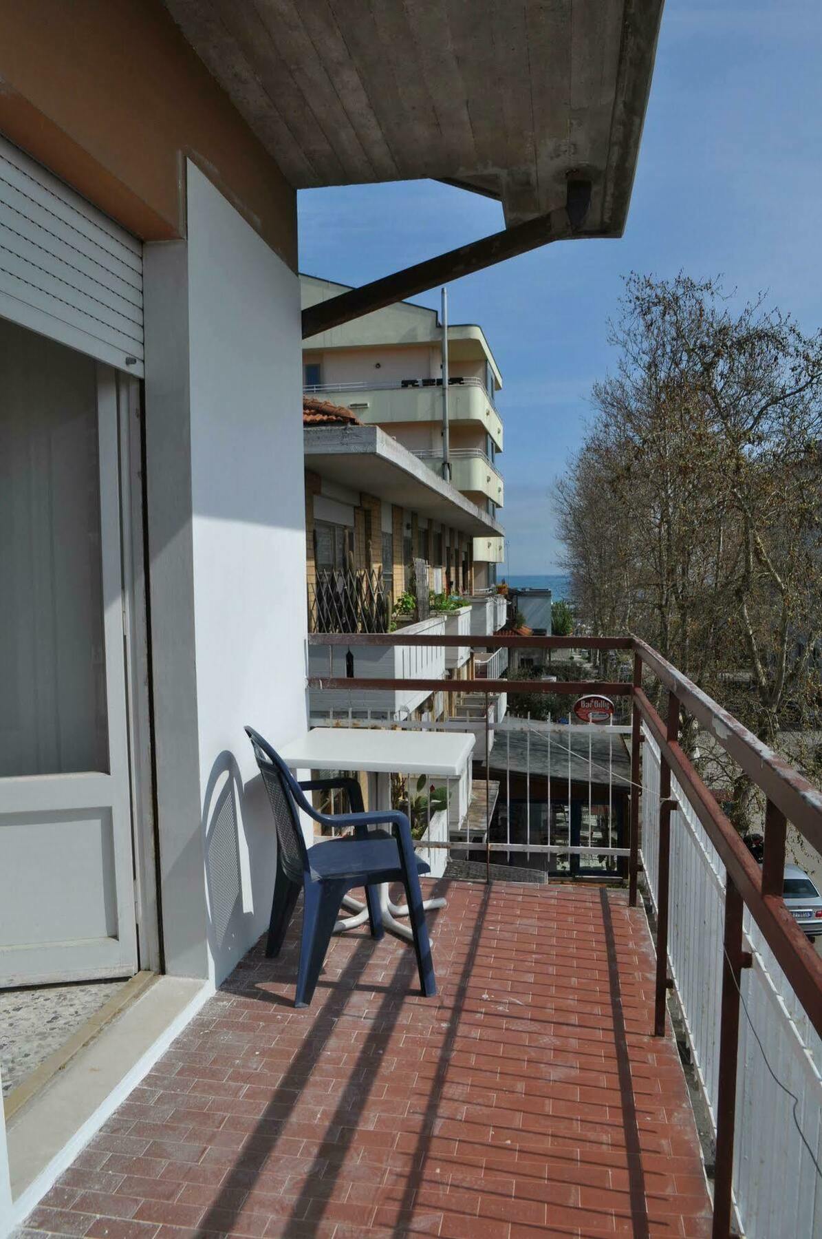 Hotel Urano Cattolica Eksteriør bilde