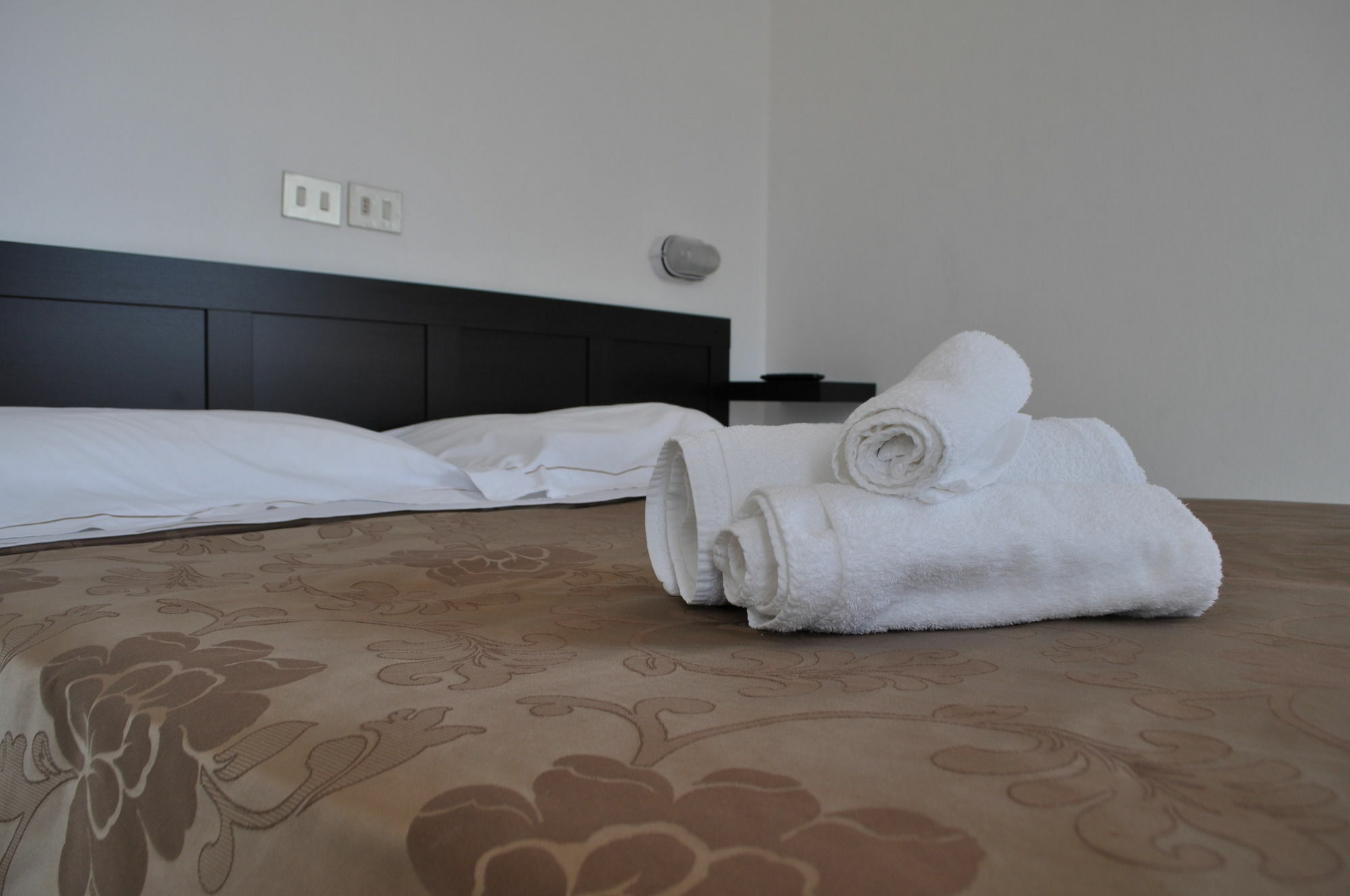 Hotel Urano Cattolica Eksteriør bilde